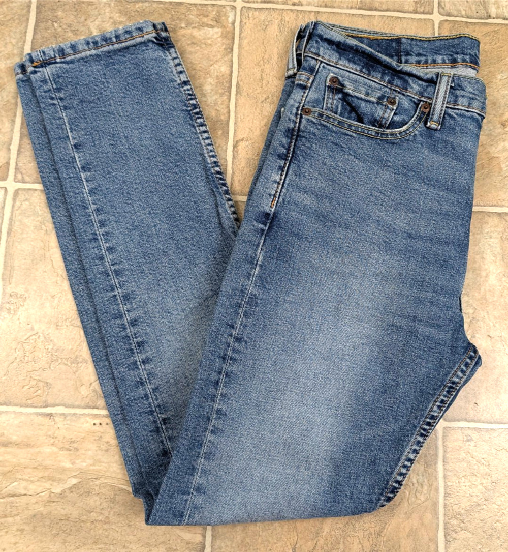 Levi Strauss 510 sz 32/32 Skinny denim Jeans blue stretchy zipper fly 1835